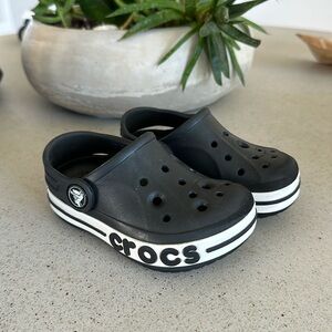 Toddler crocs